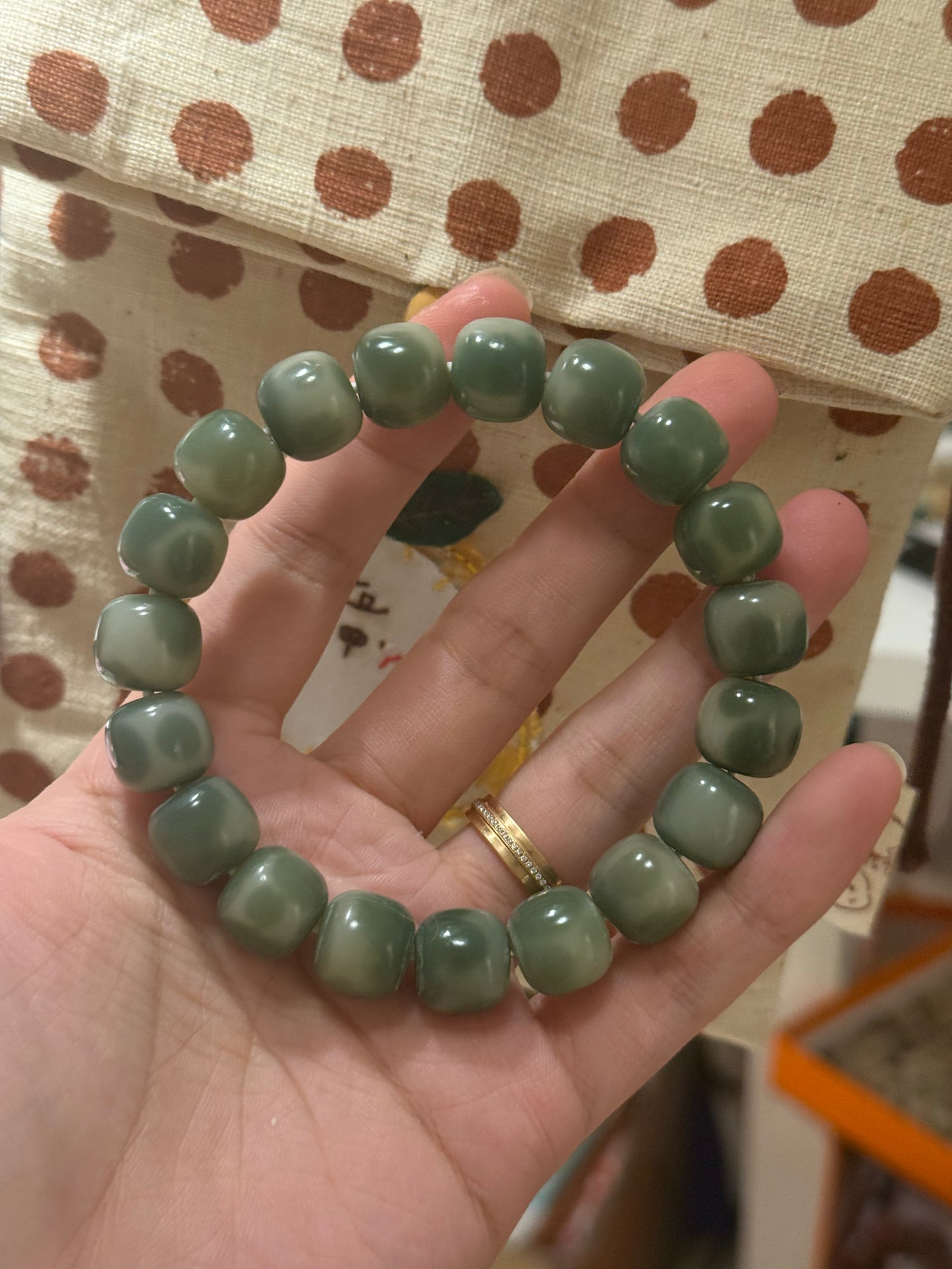 奶绿方珠菩提 | Jade Milk Cube Bodhi Bracelet