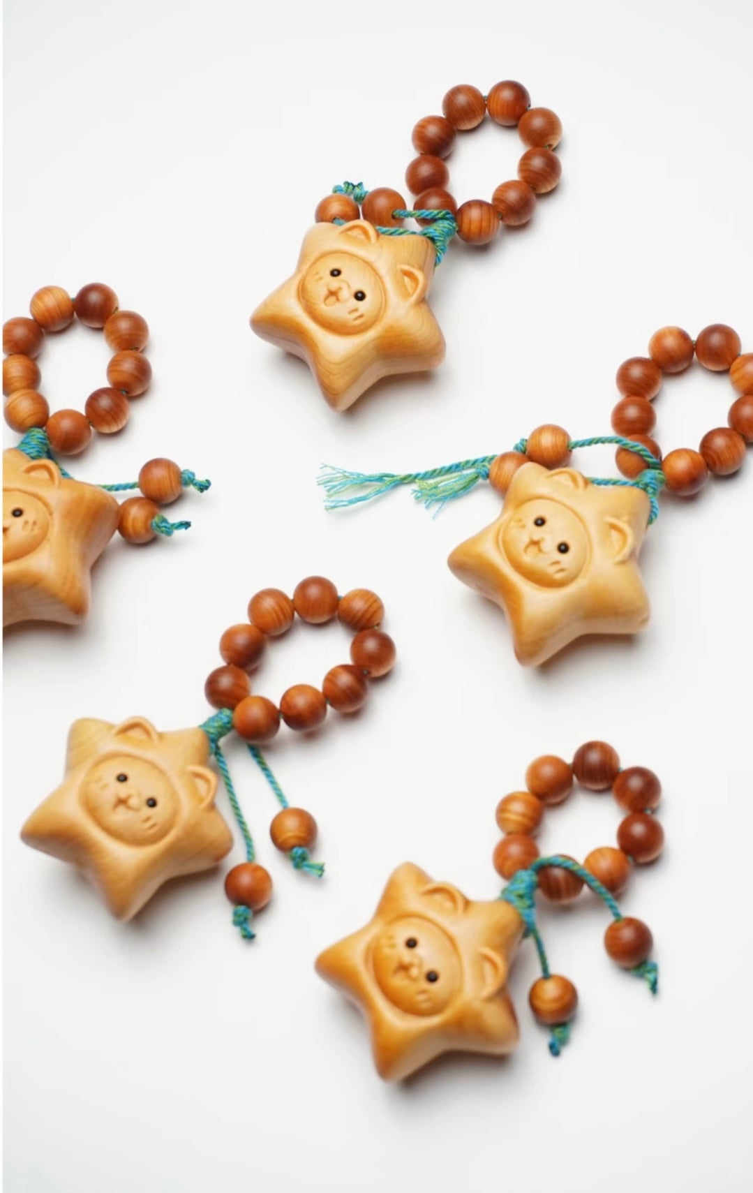 Agarwood Cat Star Palm Charm | Hand-Carved Wooden Fidget Pendant