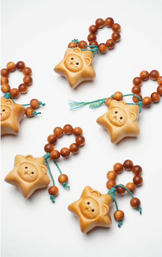 Agarwood Cat Star Palm Charm | Hand-Carved Wooden Fidget Pendant