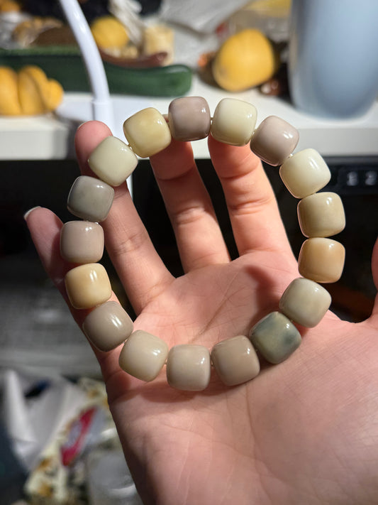 Taro Milk Cubes Bodhi Bracelet