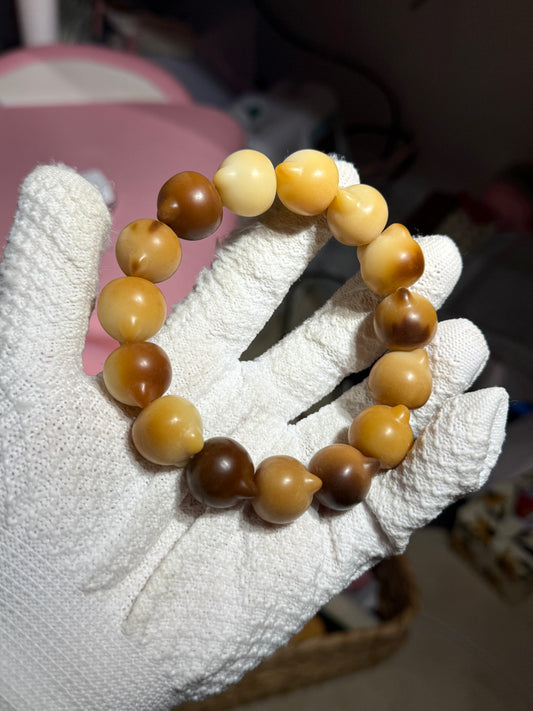 蜜栗猫猫头 Chestnut Cat Head Bodhi Bracelet